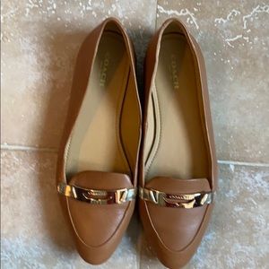 Coach flats